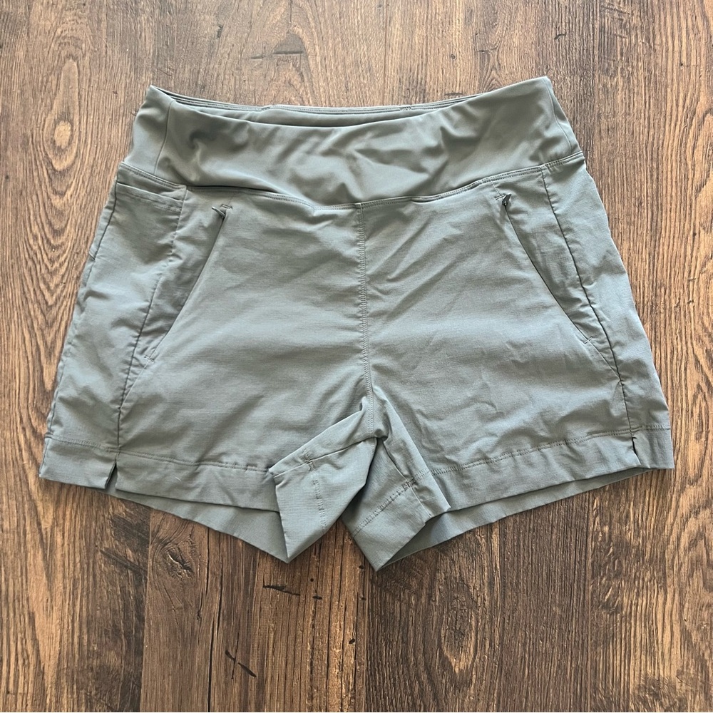 Women's Olive Green Shorts, Size Medium